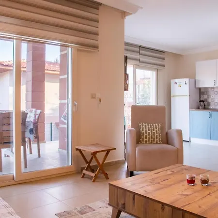 Appartement Gorgeous Separate With Pool In Kuşadası